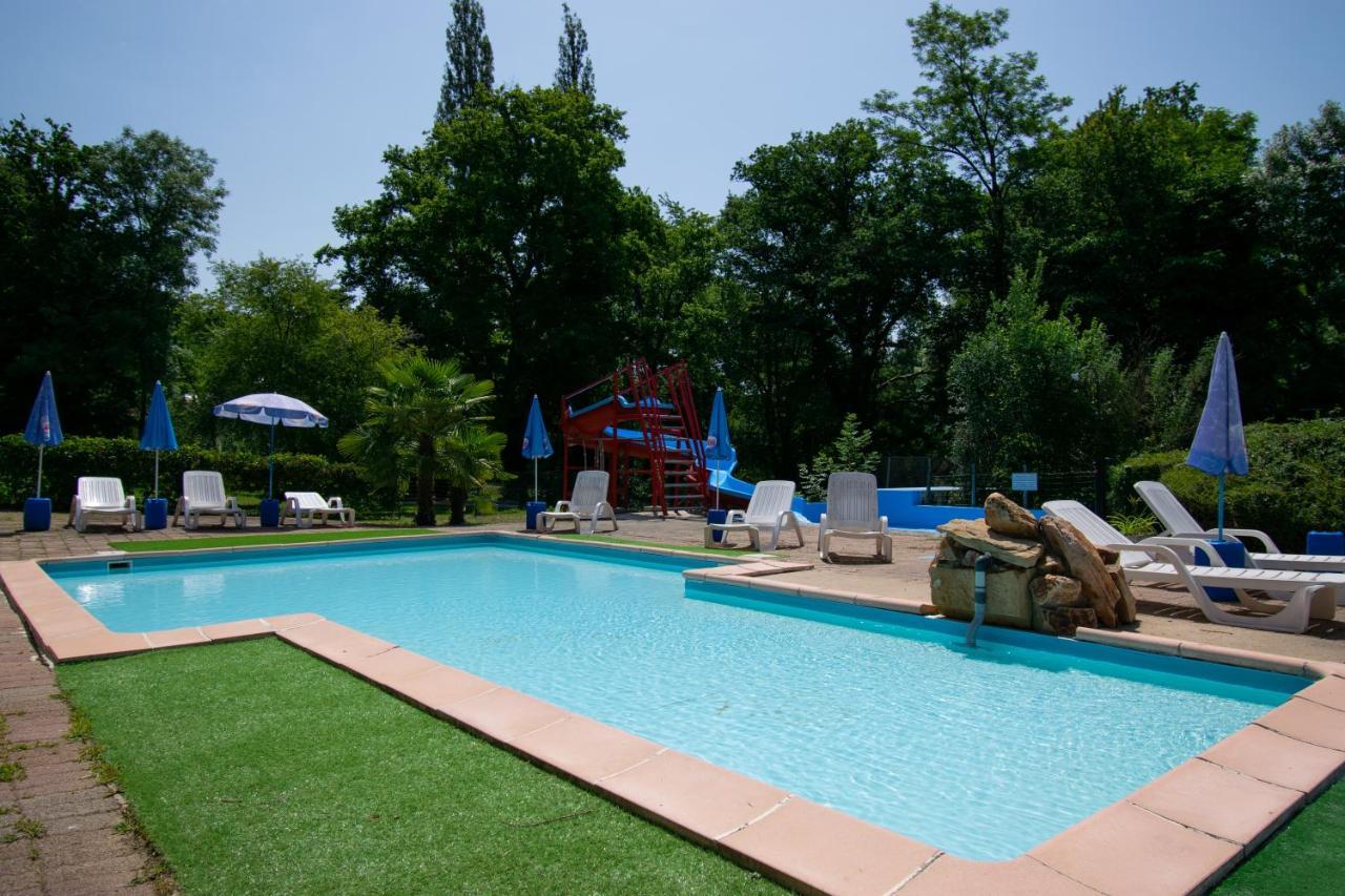 Camping Des Bains Saint-Honoré Екстериор снимка