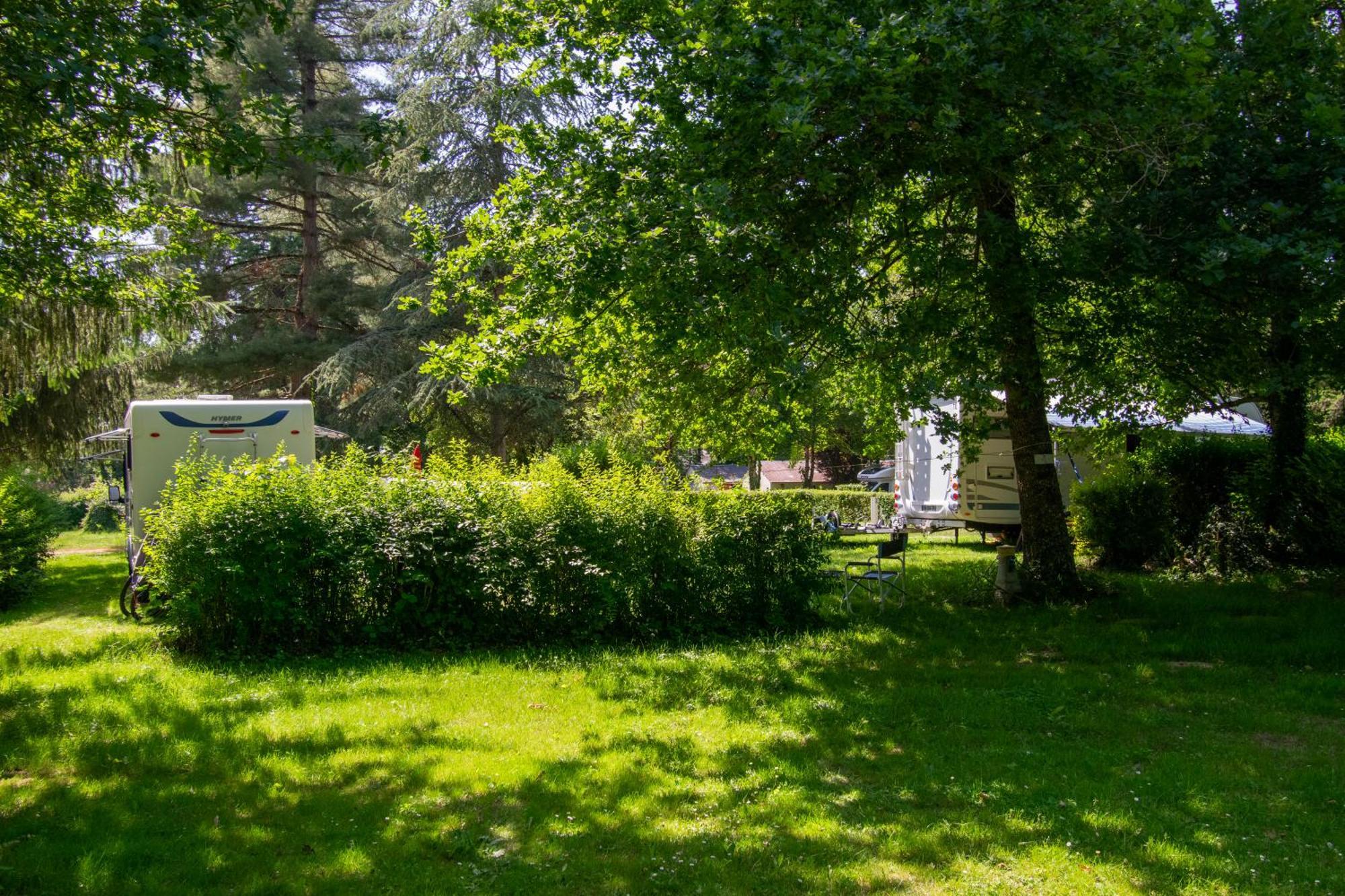 Camping Des Bains Saint-Honoré Екстериор снимка